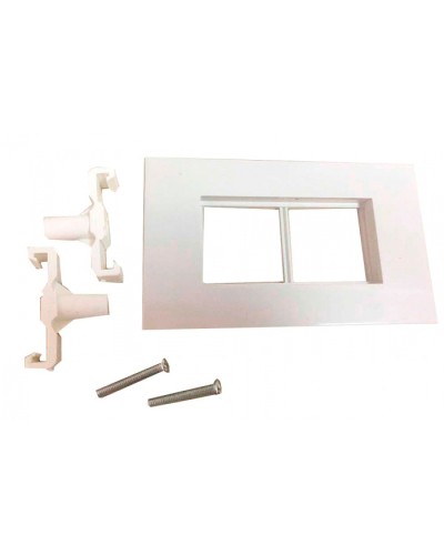 Суппорт с рамкой для короба 120х50 мм, 45х45 мм, белый LANMASTER (LAN-CT120-F45x45-WH) в Королеве Коммутационные изделия Pintop.ru