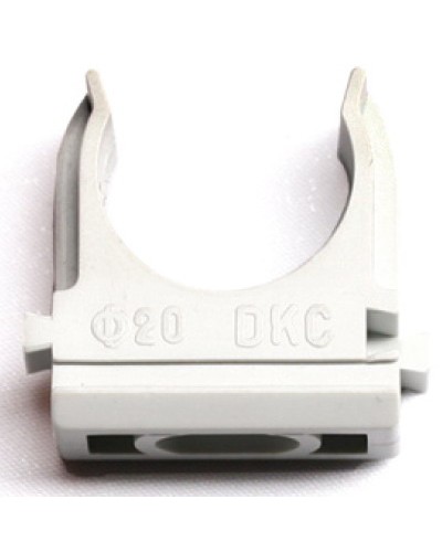 Держатель с защелкой, д.50 мм DKC 51050 в Королеве Держатели, клипсы, скобы Pintop.ru