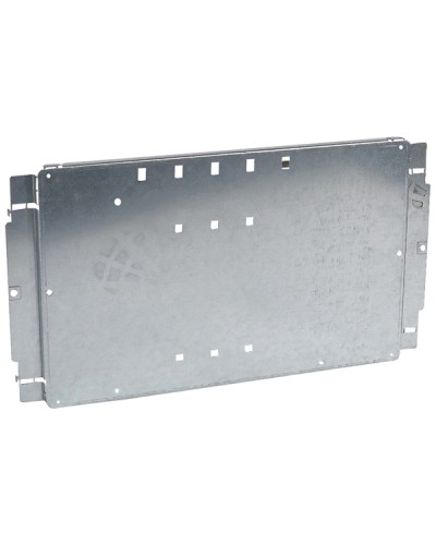 Пластина Legrand 020207 в Королеве Щиты электрические Pintop.ru