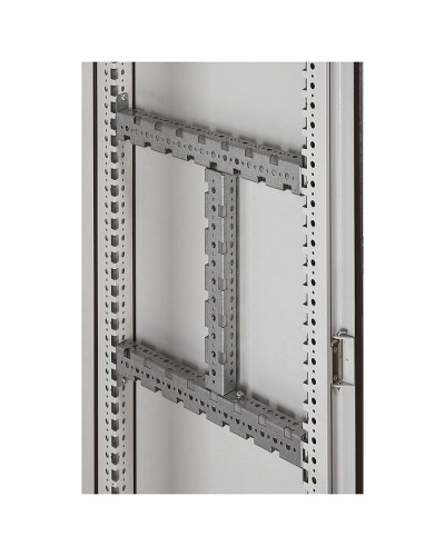 Траверс многофункциональный Legrand 048027 в Королеве Аксессуары для стоек и шкафов Pintop.ru