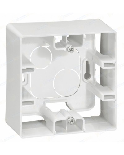 Коробка для накладного монтажа 1 пост (белая) Legrand 672510 в Королеве Аксессуары для кабель-канала Pintop.ru