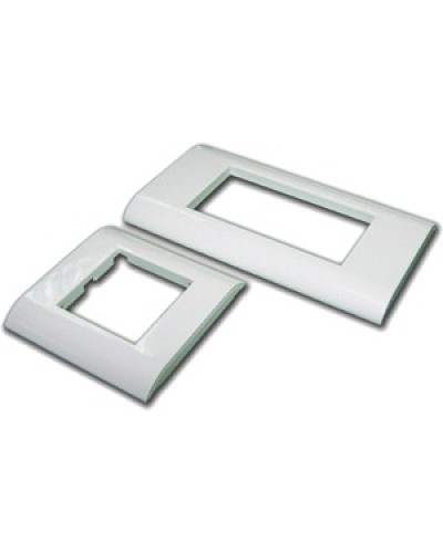 Накладка пластиковая TWT-FR45x90 в Королеве Аксессуары для стоек и шкафов Pintop.ru