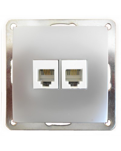 Розетка телефонная двойная 2хRJ-11 с накладкой (серебристый металлик) LK60 (865603) в Королеве Розетки компьютерные и телефонные Pintop.ru